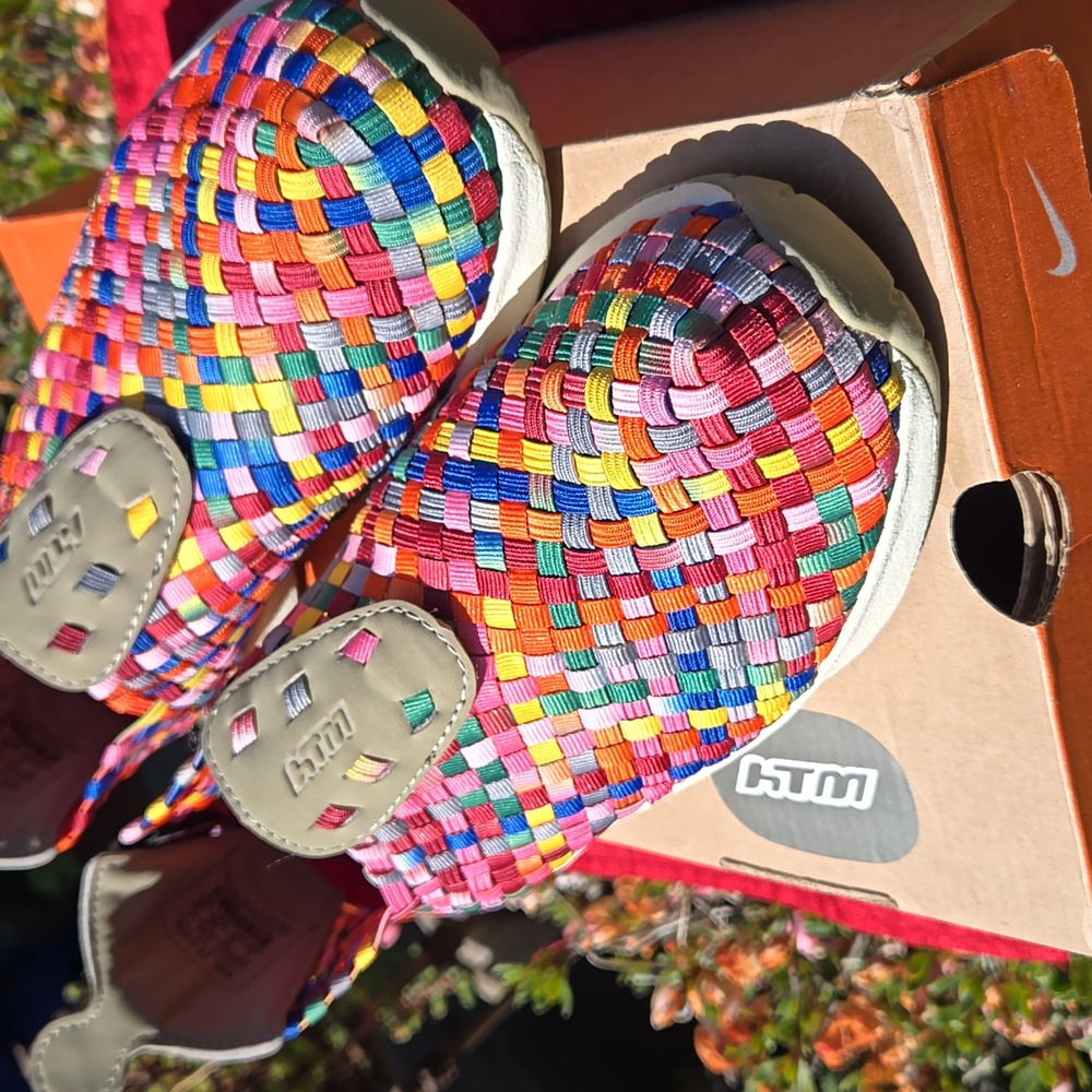 DS 2002 Nike HTM Air Woven "Rainbow" Multi 305147-261 NIB Sz7 (#865/1500) (BOX)